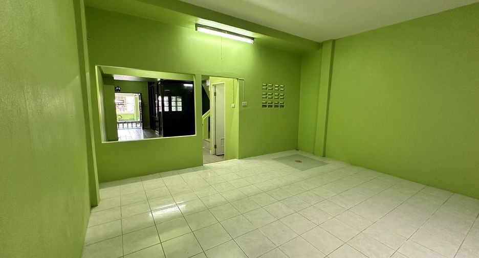 For sale 3 bedrooms townhouse in Mueang Phuket, Phuket