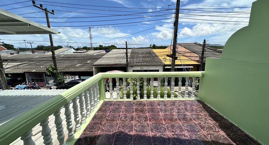 For sale 3 bedrooms townhouse in Mueang Phuket, Phuket