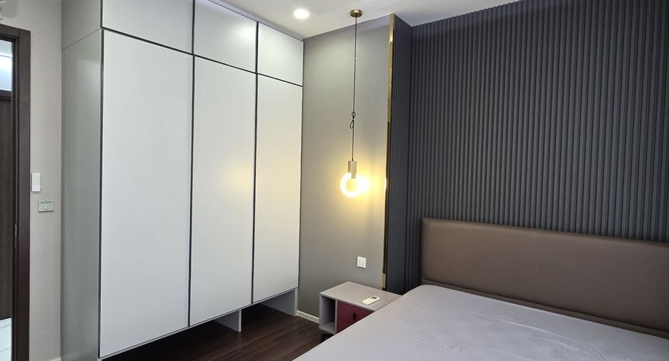 For rent 4 bedrooms condo in Bang Na, Bangkok