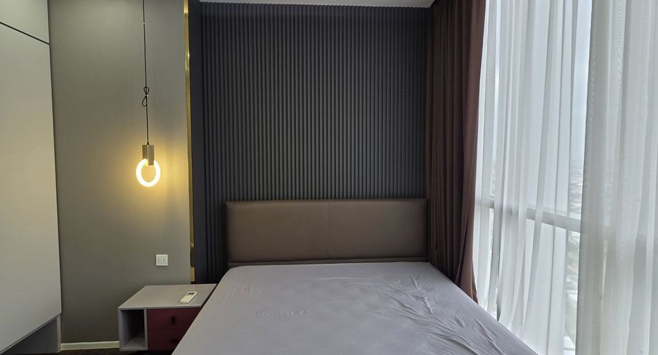 For rent 4 bedrooms condo in Bang Na, Bangkok