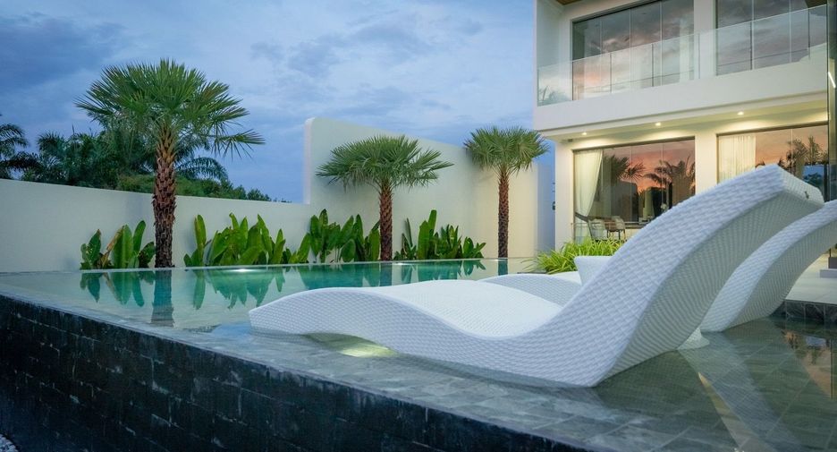For sale and for rent 6 bedrooms villa in Kathu, Phuket