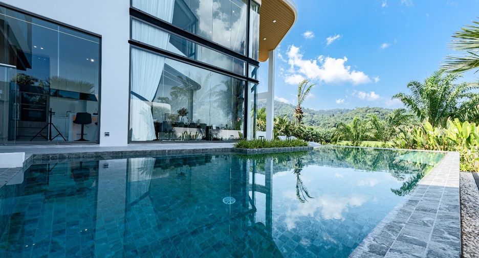 For sale and for rent 6 bedrooms villa in Kathu, Phuket