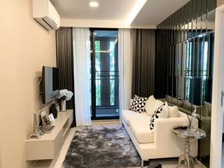 Condo en alquiler y en venta de 2 habitaciones en Khlong Toei, Bangkok
