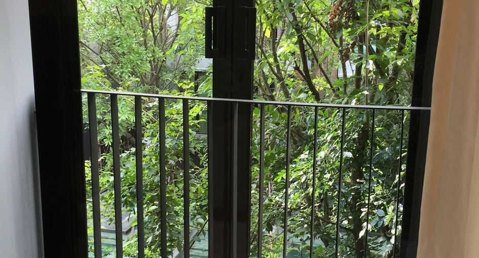 À louer et à vendre 2 chambres condo à Khlong Toei, Bangkok
