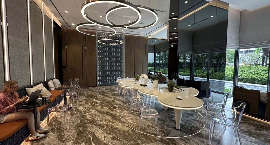 For rent 1 bed condo in Khlong Toei, Bangkok