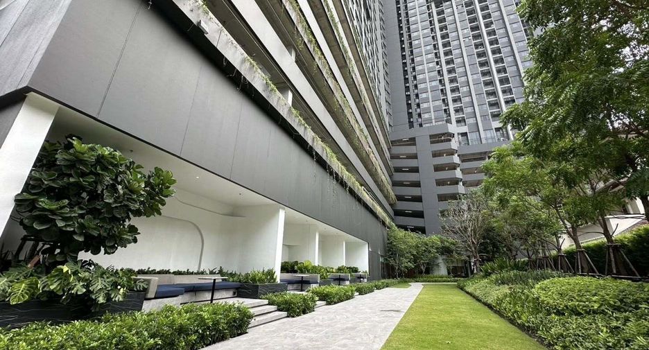 For rent 1 bed condo in Khlong Toei, Bangkok