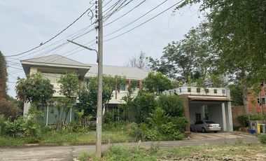 Haus zum Kauf mit 4 Zimmer in Don Mueang, Bangkok