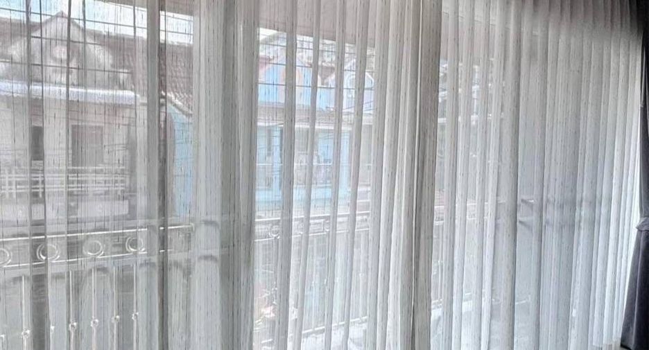 Casa adosada en venta de 3 habitaciones en Kathu, Phuket