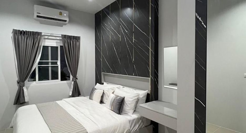 Casa adosada en alquiler de 3 habitaciones en Mueang Phuket, Phuket