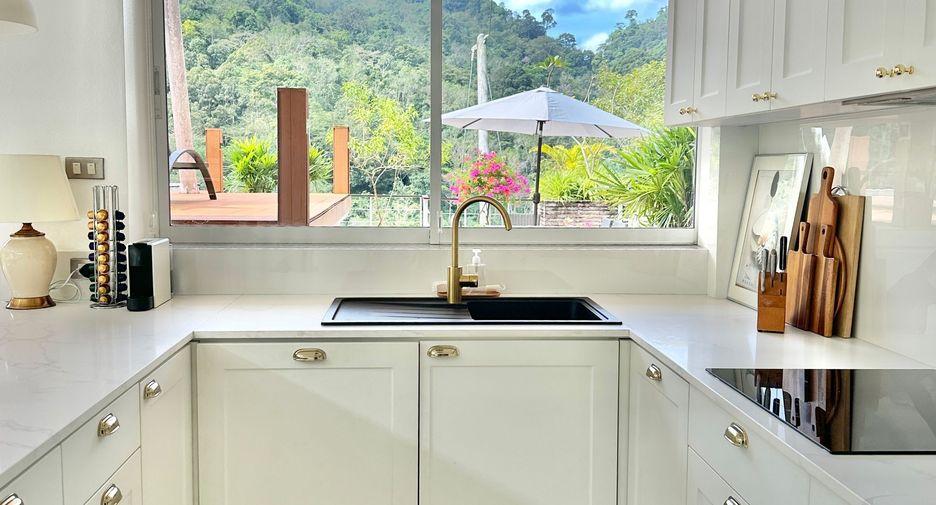 For rent 2 ベッドルーム condo in Kathu, Phuket
