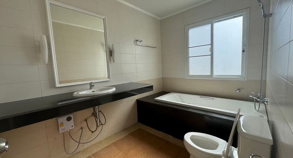 For rent 3 bedrooms house in Thalang, Phuket