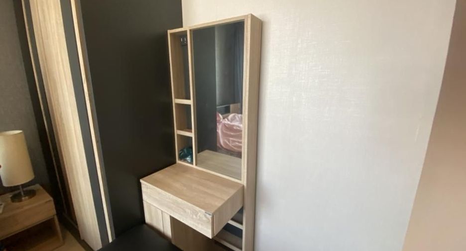 For rent 1 bed condo in Huai Khwang, Bangkok