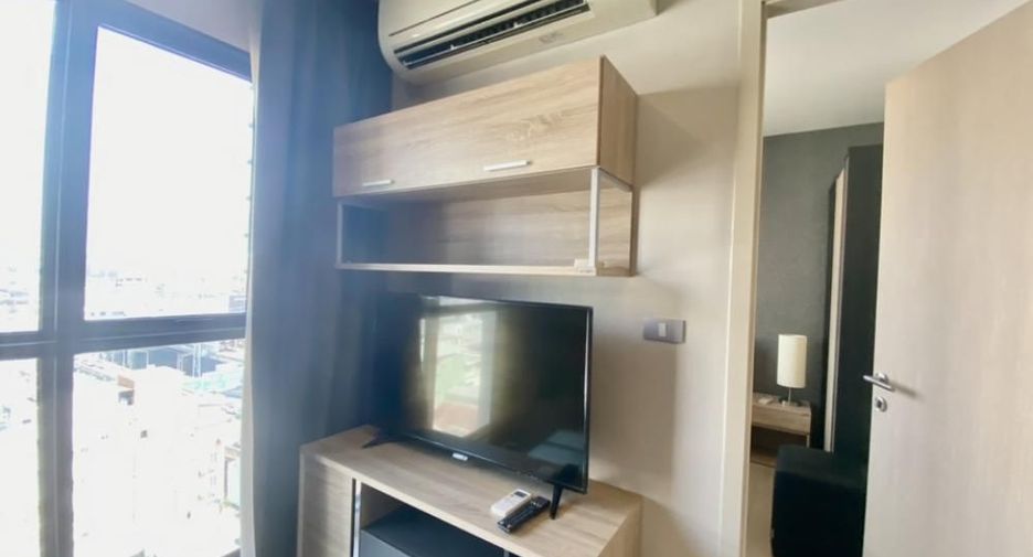 For rent 1 bed condo in Huai Khwang, Bangkok