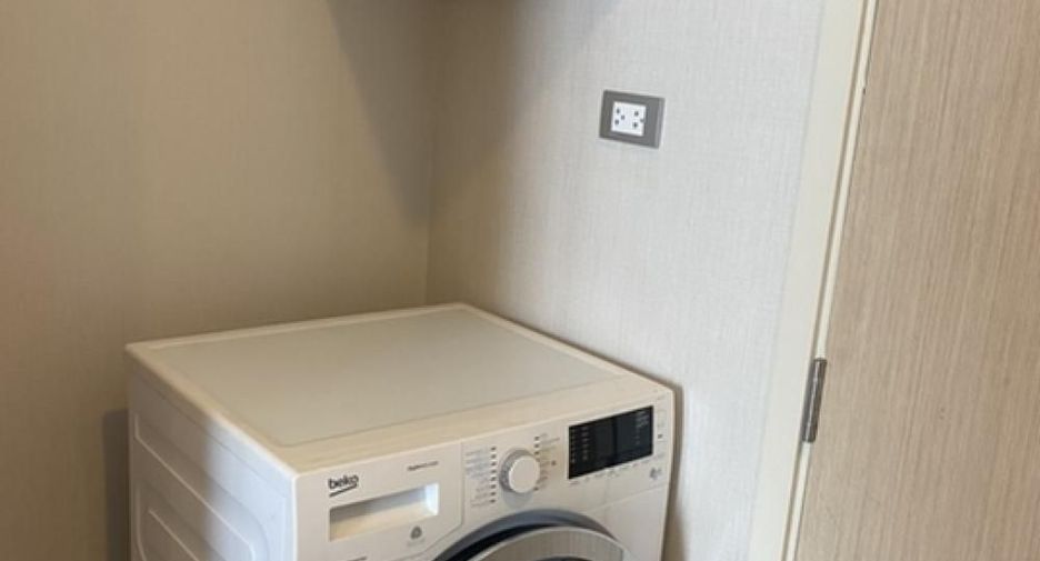 For rent 1 bed condo in Huai Khwang, Bangkok