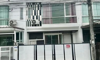 For sale 3 bedrooms townhouse in Mueang Phuket, Phuket