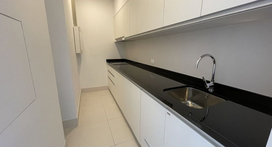 Продажа и аренда 2 спальни кондо в Сатхон, Бангкок