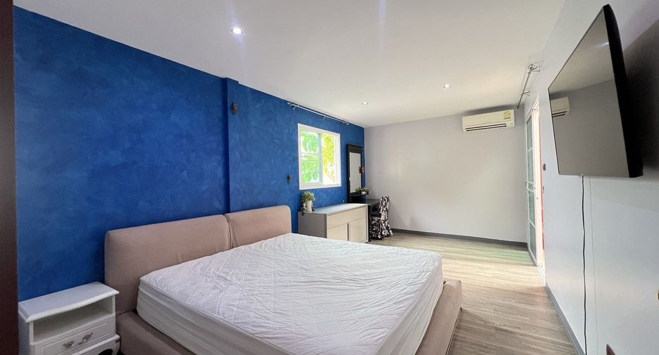 For sale and for rent 4 bedrooms house in Mueang Phuket, Phuket