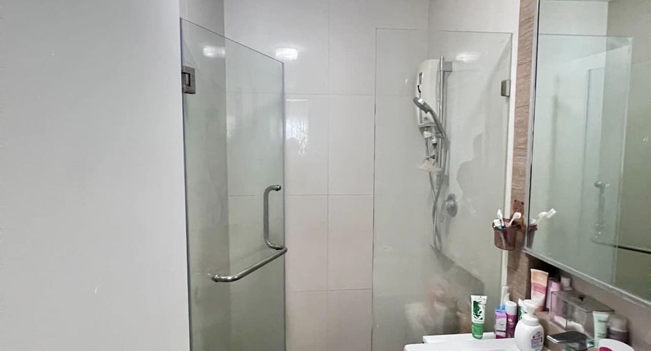 For rent 1 bed condo in Pathum Wan, Bangkok