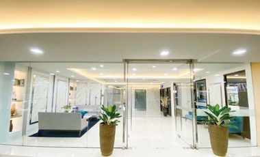 Condo en venta de 3 habitaciones en Watthana, Bangkok