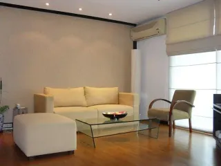 For rent 2 bedrooms condo in Pathum Wan, Bangkok
