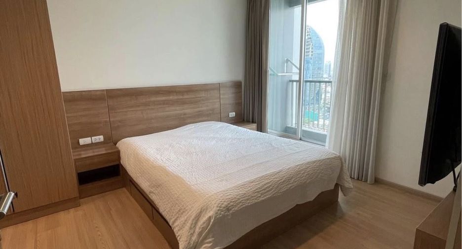 For rent 1 bed condo in Phaya Thai, Bangkok