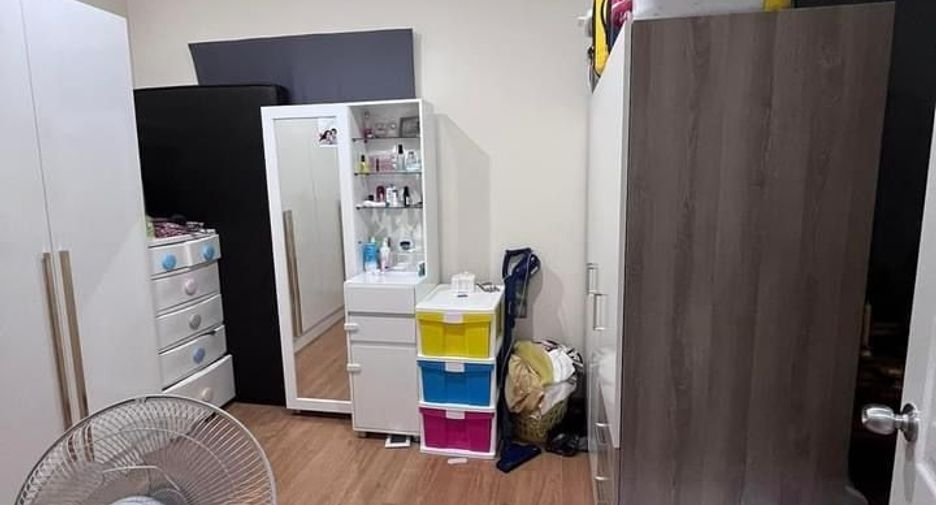 For sale 3 bedrooms townhouse in Bueng Kum, Bangkok