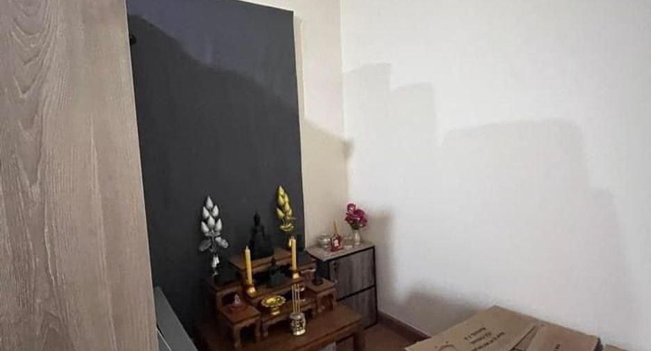 For sale 3 bedrooms townhouse in Bueng Kum, Bangkok
