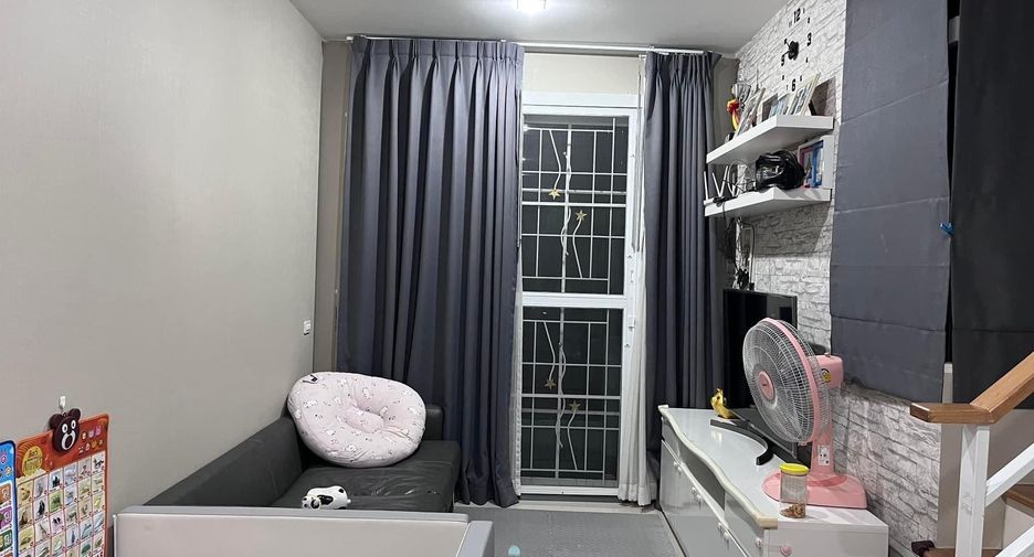 For sale 3 bedrooms townhouse in Bueng Kum, Bangkok