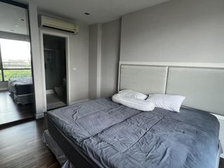 For rent 2 bedrooms condo in Phra Khanong, Bangkok