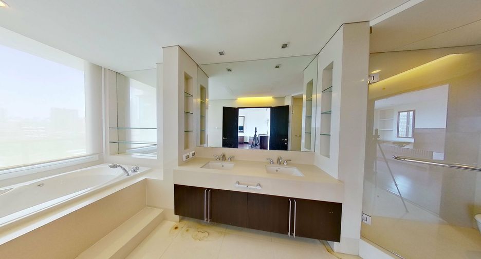 ให้เช่า 4 ห้องนอน คอนโด ใน ปทุมวัน, กรุงเทพฯ