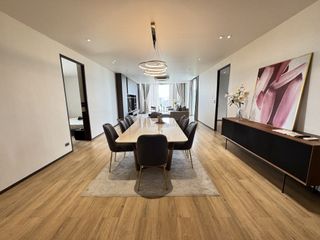 Apartamento en alquiler de 3 habitaciones en Khlong Toei, Bangkok