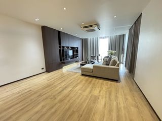 Apartamento en alquiler de 3 habitaciones en Khlong Toei, Bangkok