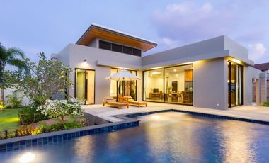 For rent 3 bedrooms villa in Mueang Phuket, Phuket