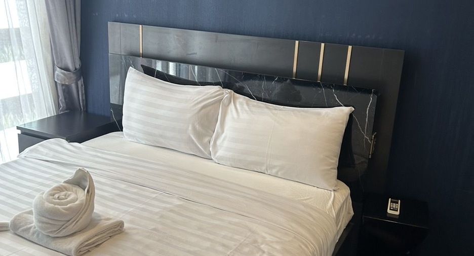 For sale and for rent 2 bedrooms condo in Watthana, Bangkok