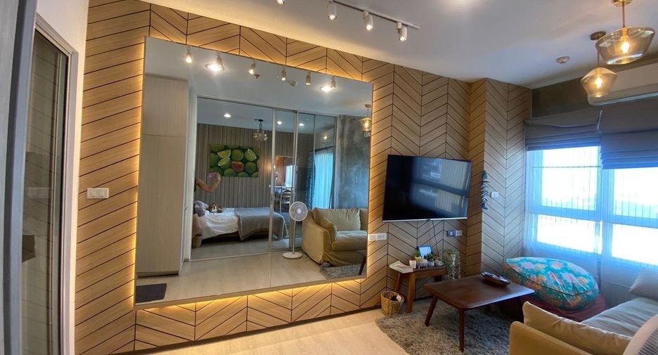 For rent 2 bedrooms condo in Mueang Samut Prakan, Samut Prakan