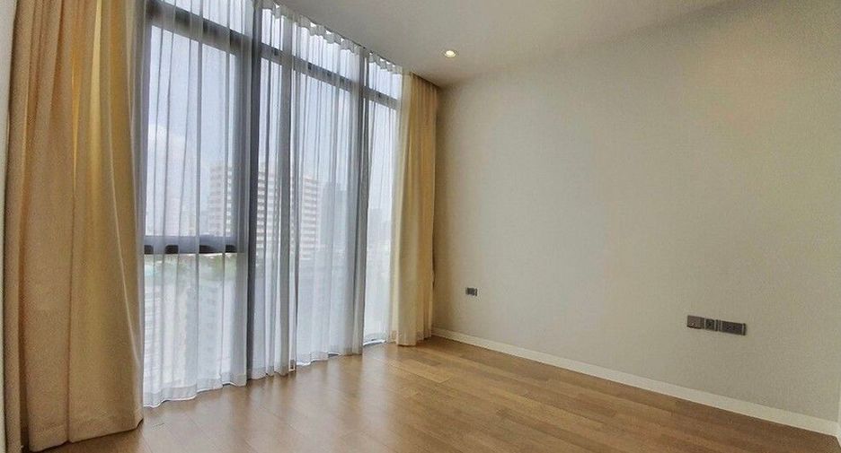 À vendre 2 chambres condo à Khlong Toei, Bangkok