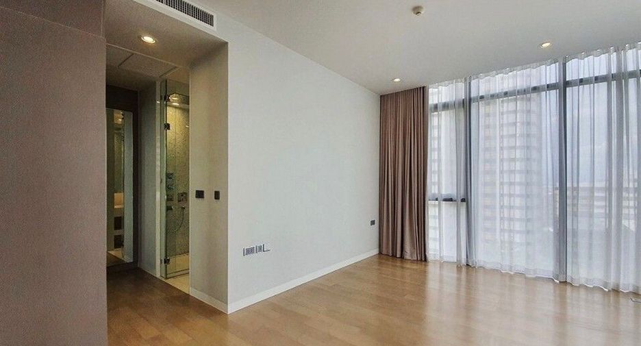 À vendre 2 chambres condo à Khlong Toei, Bangkok