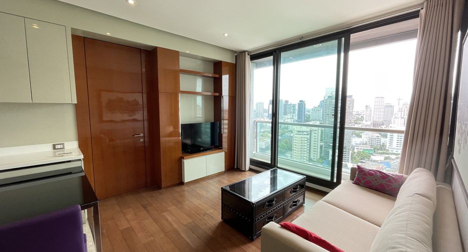 À louer 2 chambres condo à Khlong Toei, Bangkok