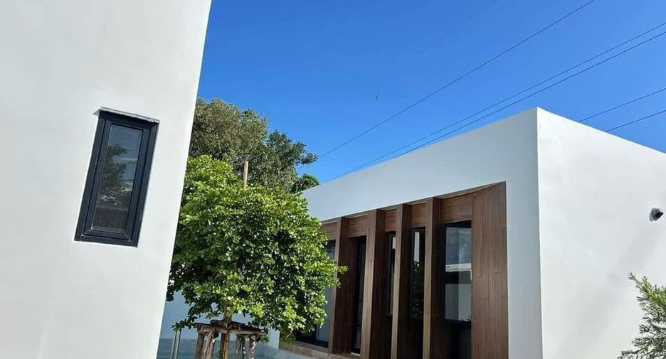 For sale 3 bedrooms villa in Thalang, Phuket