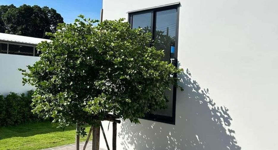 For sale 3 bedrooms villa in Thalang, Phuket
