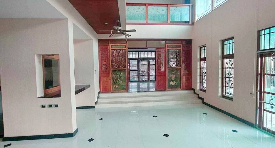 À vendre 7 chambres villa à Mueang Phuket, Phuket