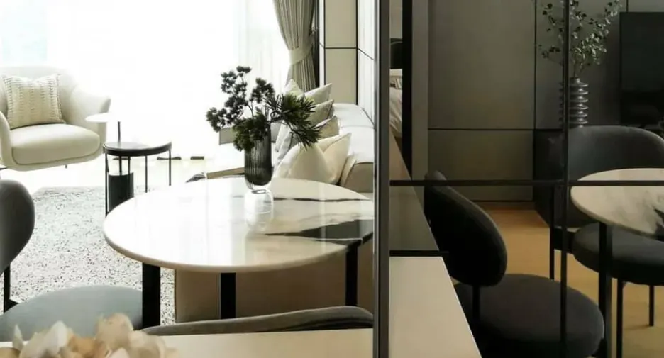 For rent 1 bed condo in Pathum Wan, Bangkok