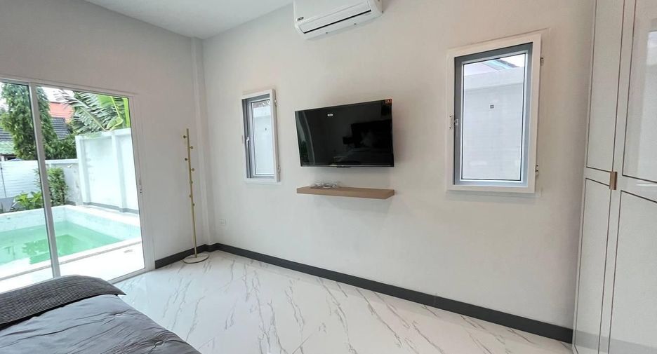 For sale 2 bedrooms villa in Mueang Phuket, Phuket