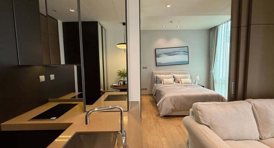Wohnung zur Miete mit 1 Zimmer in Pathum Wan, Bangkok
