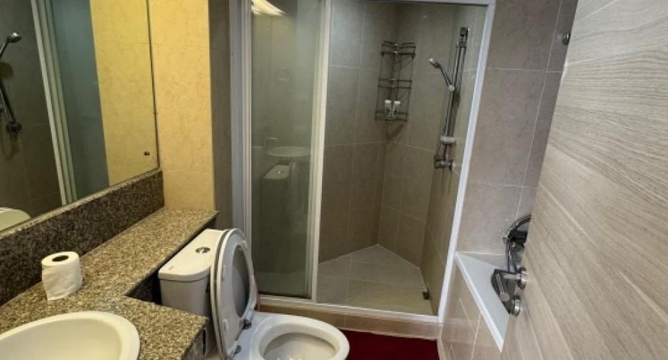 For rent 2 bedrooms condo in Bang Kho Laem, Bangkok