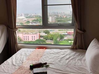 For sale 3 bedrooms condo in Huai Khwang, Bangkok
