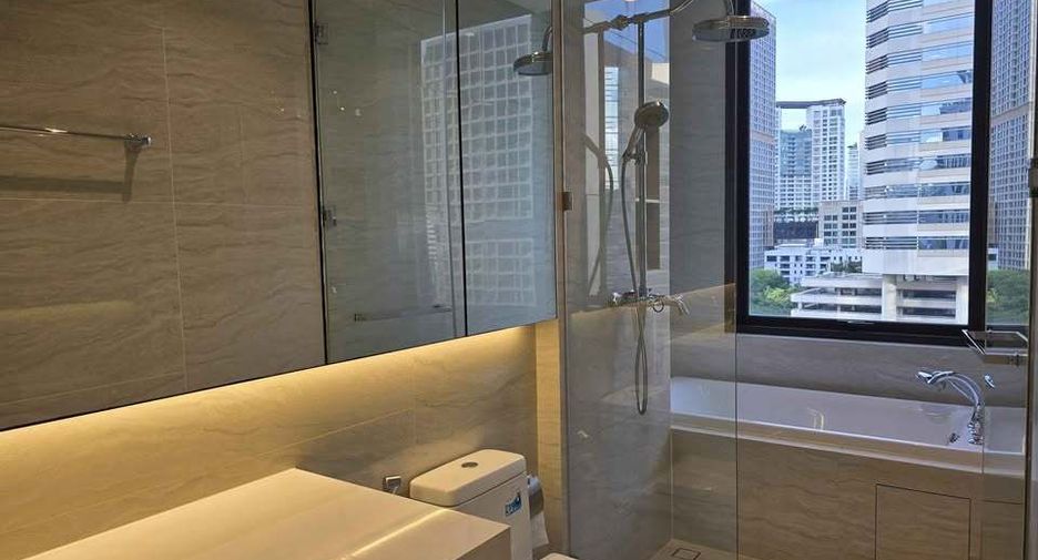 Condo en alquiler de 2 habitaciones en Pathum Wan, Bangkok