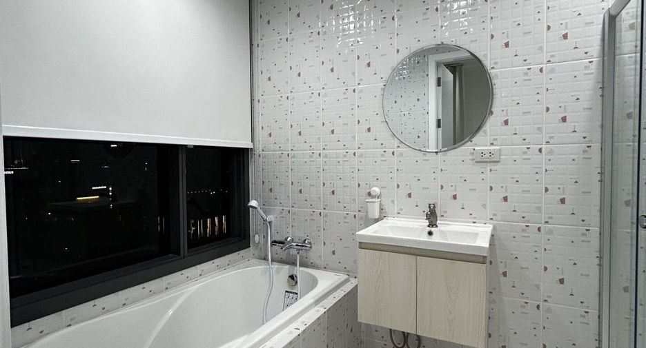 Condo en venta y en alquiler de 2 habitaciones en Pathum Wan, Bangkok