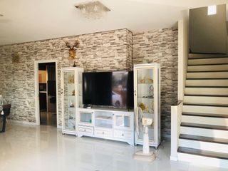 出租 3 卧室 独立屋 在 Sai Mai, 曼谷