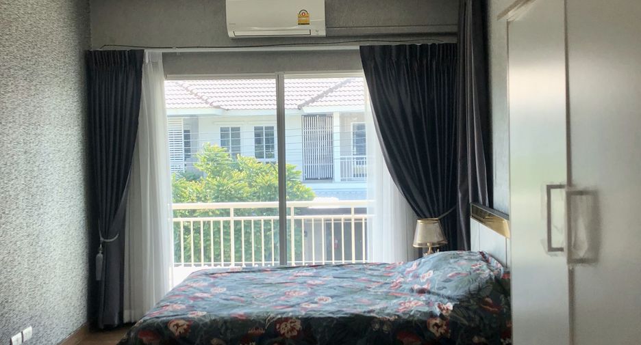 For rent 3 bedrooms house in Sai Mai, Bangkok